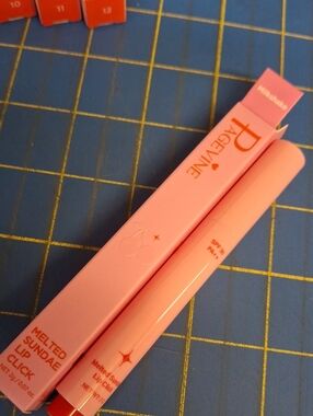 Page Vine Melted Sundae Lip Click 2g New - 07 Milkshake